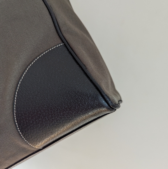 Prada dark olive green canvas and black leather shoulder bag - Picture 16 of 17